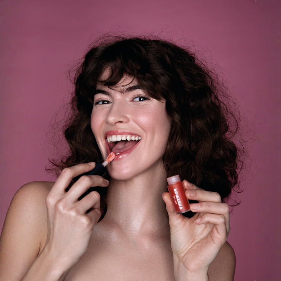 KRYOLAN LIP OIL FIERY ORANGE