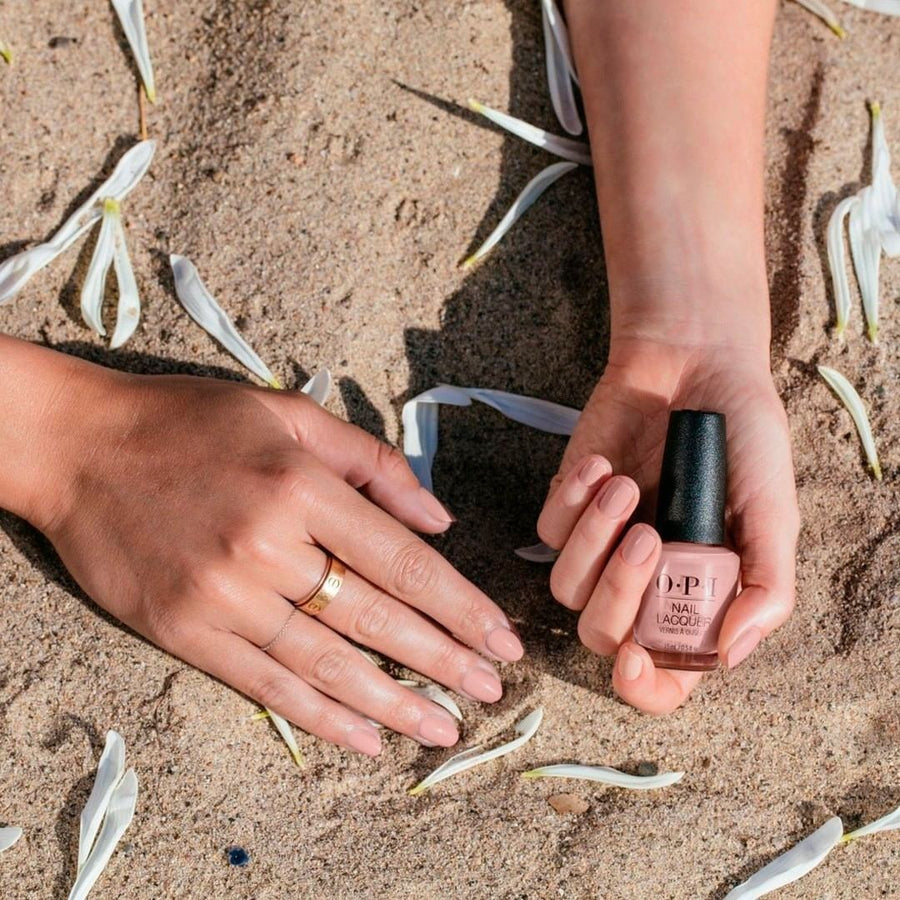 OPI NAIL LACQUER BARE FOOT IN BARCELONA, 15 ML, BEAUTY ART MEXICO