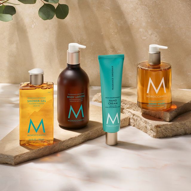 MOROCCANOIL A WINDOW TO HYDRATION