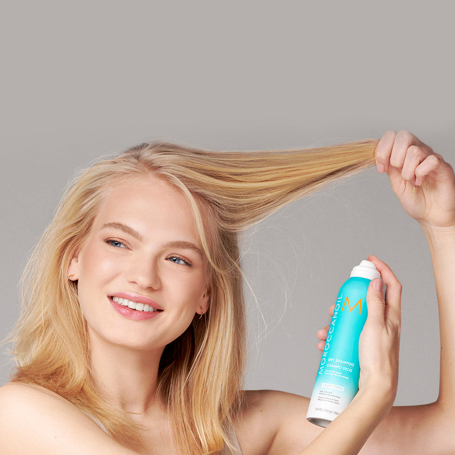MOROCCANOIL CHAMPÚ SECO TONOS CLAROS, 205 ML